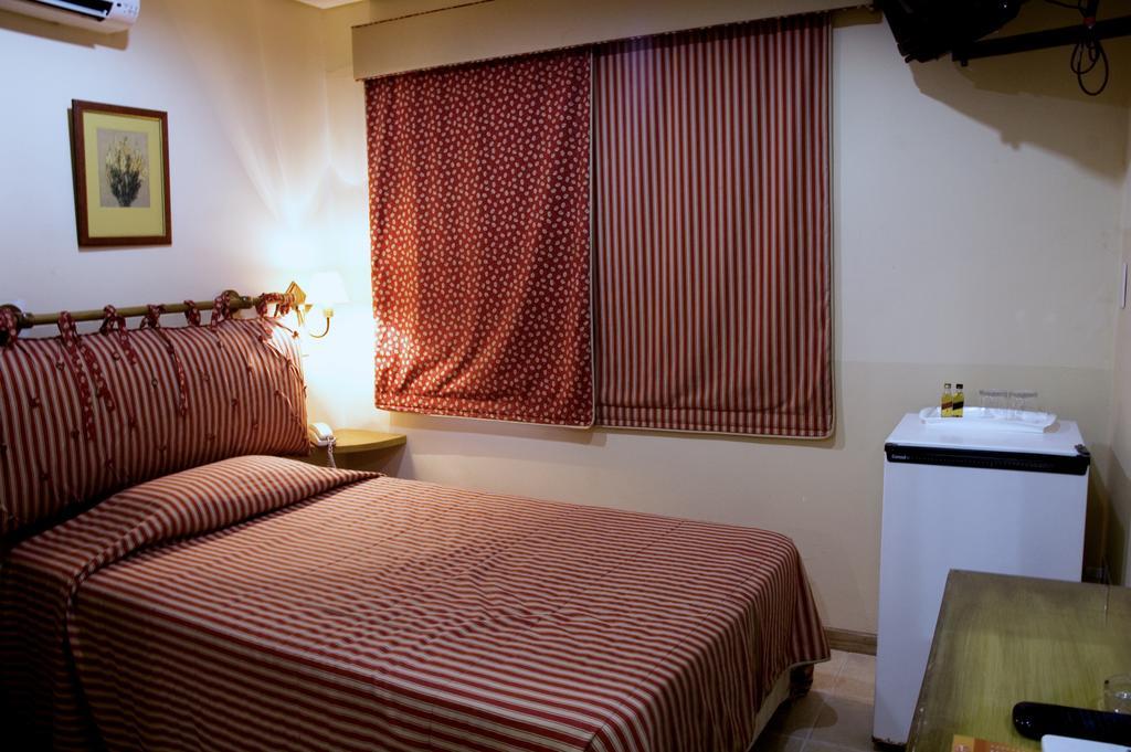Hotel Bristol 아순시온 외부 사진