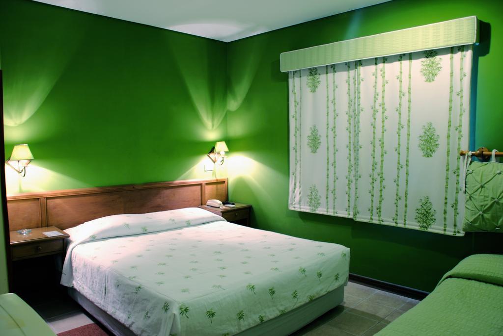 Hotel Bristol 아순시온 외부 사진